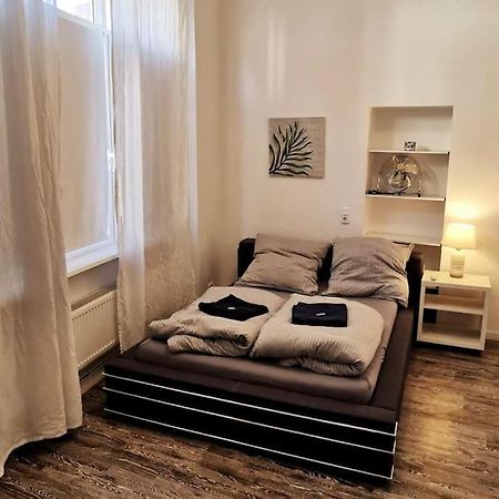 6 Personen Ferienwohnung - In Der Innenstadt Вильгельмсхафен Экстерьер фото