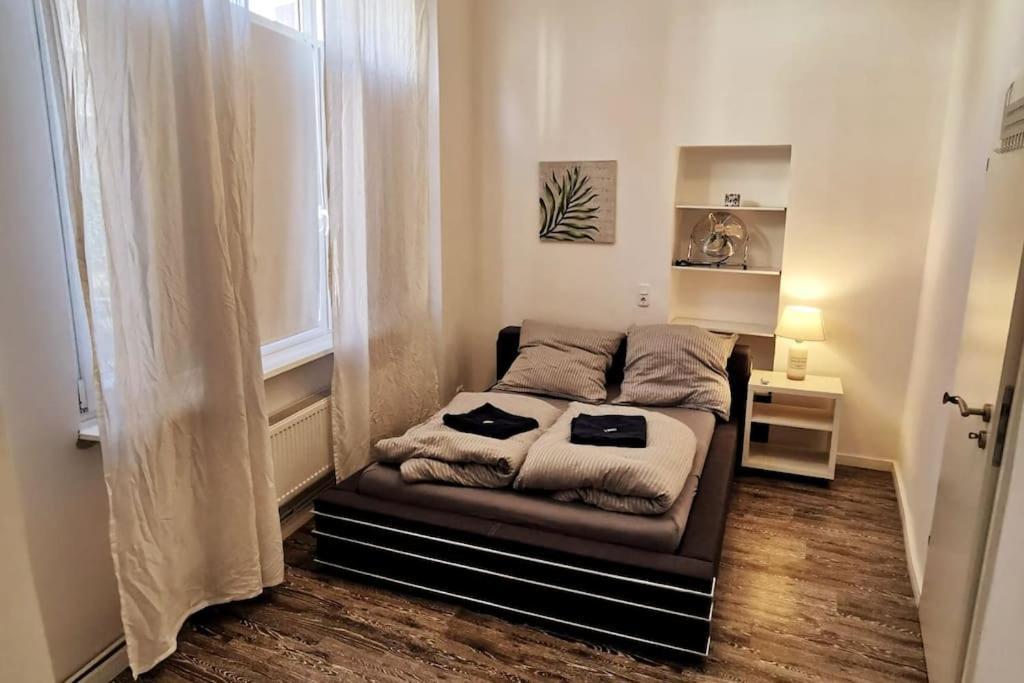 6 Personen Ferienwohnung - In Der Innenstadt Вильгельмсхафен Экстерьер фото
